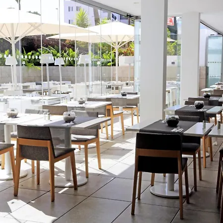 Akeah Broncemar ホテル プラヤ・デル・イングレス