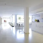 Akeah Broncemar 플라야 델 잉글스
