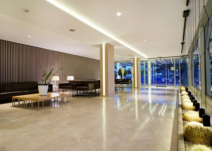 Hotel Akeah Broncemar 4*